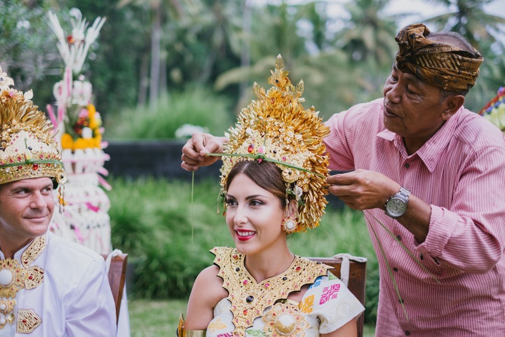 Большой гид по Бали: свадебные церемонии, лучшие виллы и пляжи